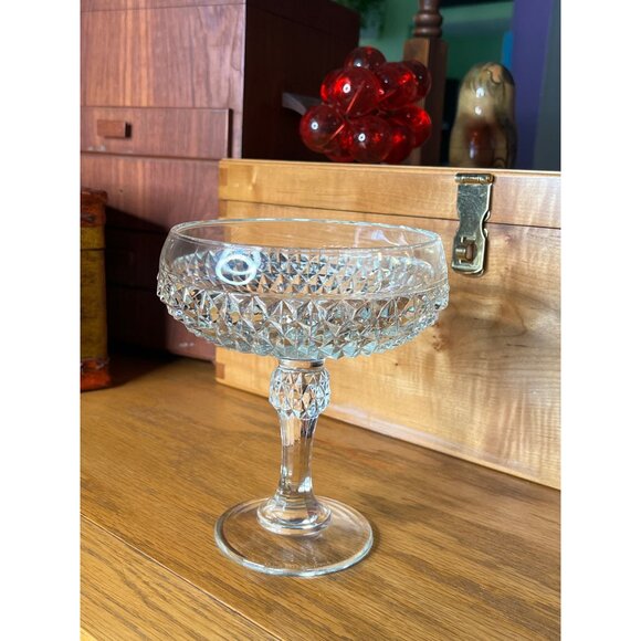 Anchor Hocking Diamond Pointe Compote/Trinket/Candy Dish 7.25" tall 6" in dia. - Picture 10 of 10